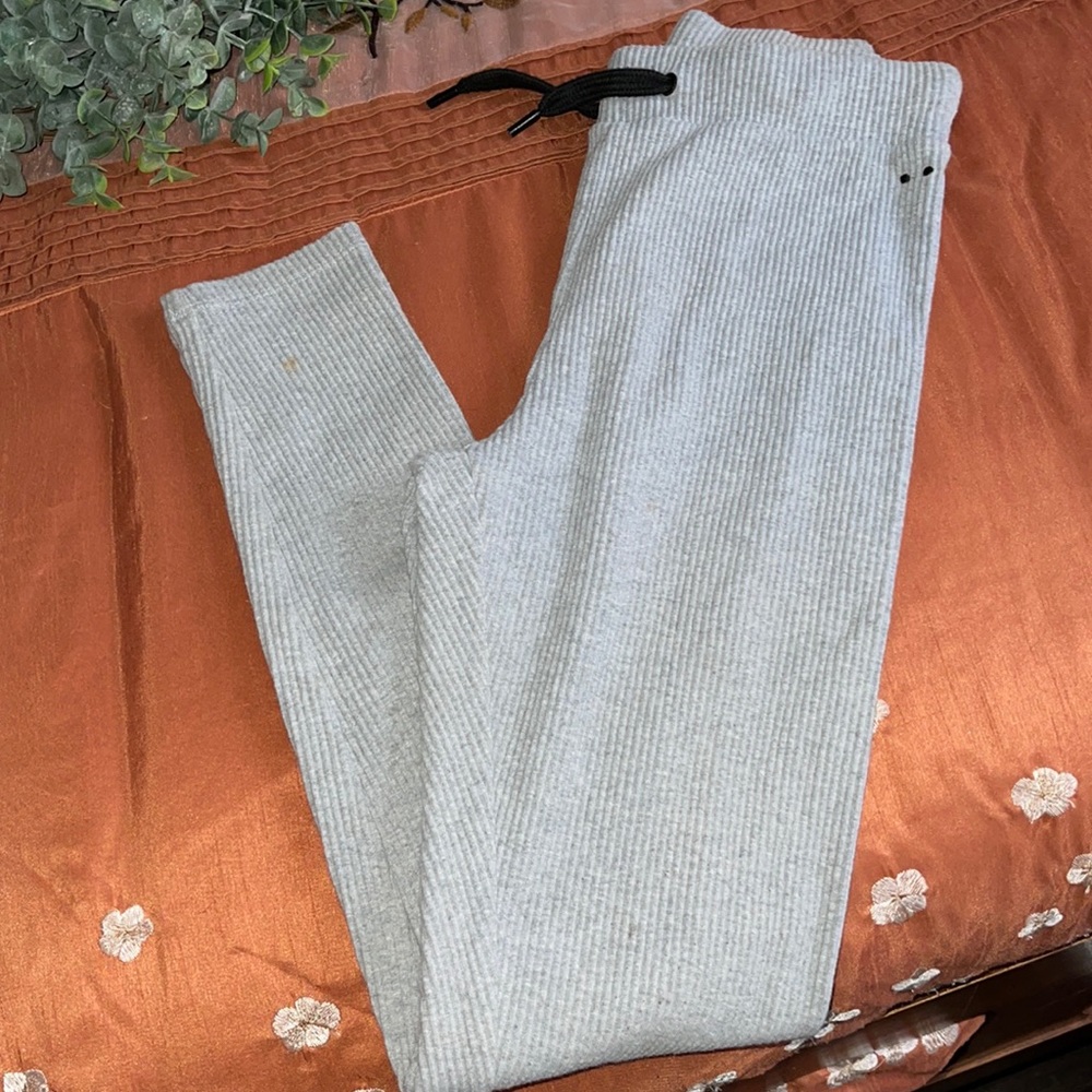 Ribbed Acta Wear pants